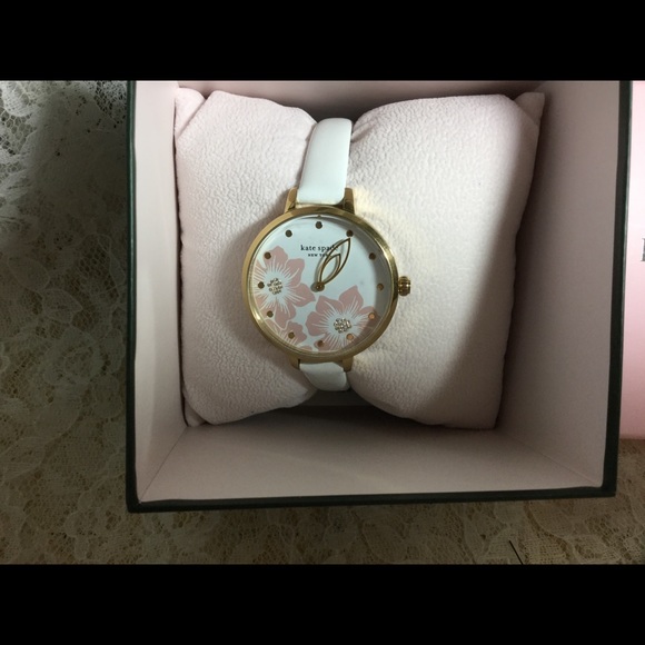 NWT IN BOX KATE SPADE WATCH, BEAUTIFUL - Picture 2 of 9